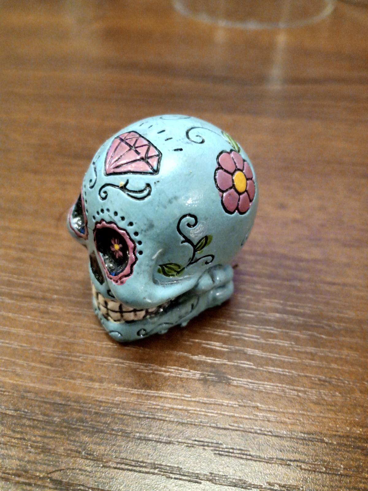 Blue skull